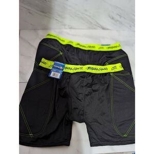 Worth Women's Fast Pitch Experts Sliding Under Boxer Shorts 2 Pair Size XL NWT